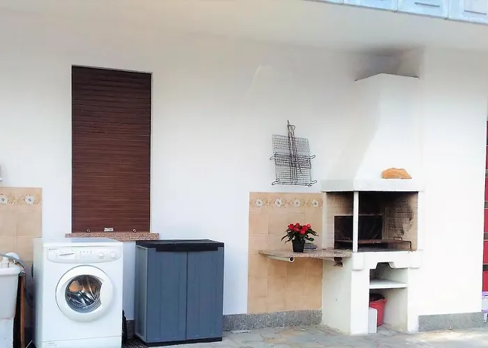 Green Holiday Villa Μπιμπιόνε