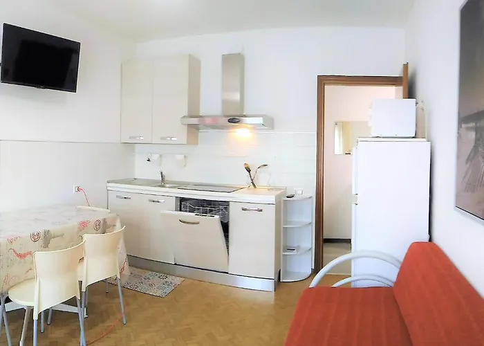 Διαμέρισμα Green Holiday Villa *