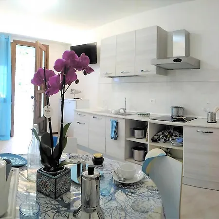 Daire Green Holiday Villa *