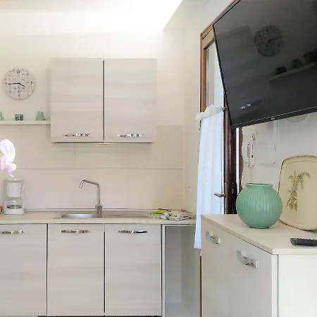 Green Holiday Villa דירה ביביונה