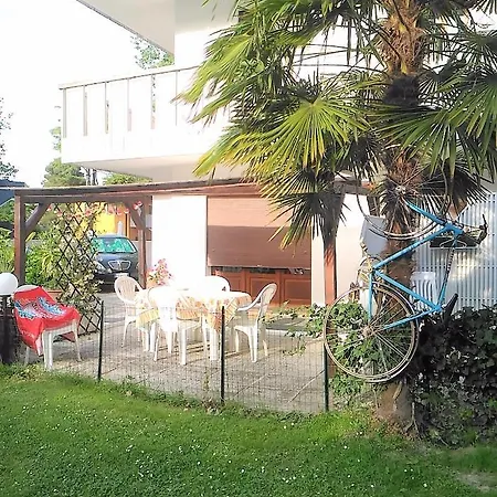 Lisy Apartmán *