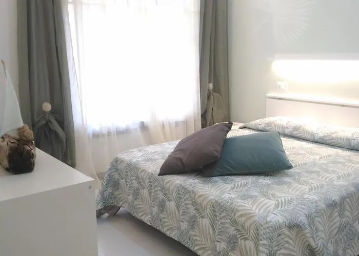 Green Holiday Villa *