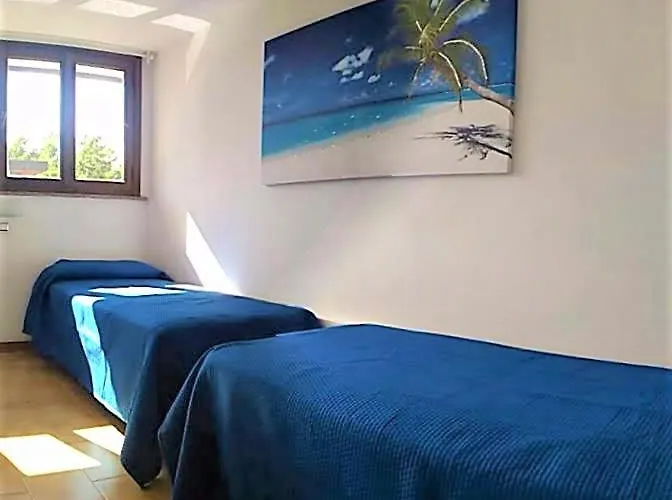 Green Holiday Villa *